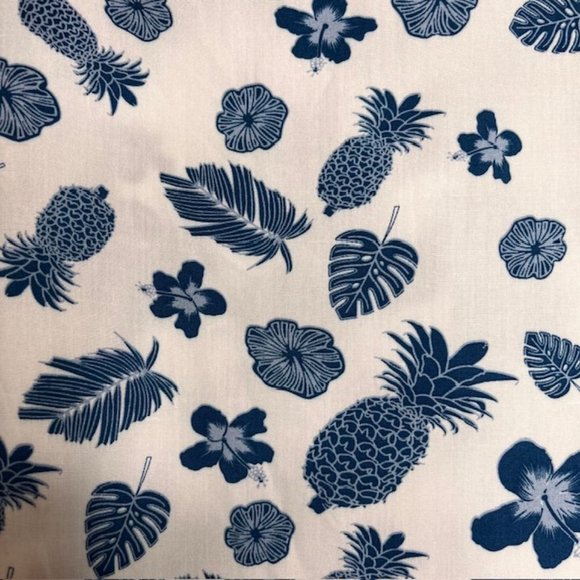 NEW Laguna Palm, Pineapple & Flower Button Up Collared Silky Camp Shirt Small - Picture 9 of 11